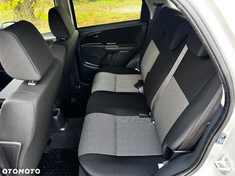 Fiat Sedici 1.6 16V 4x4 Emotion - 16