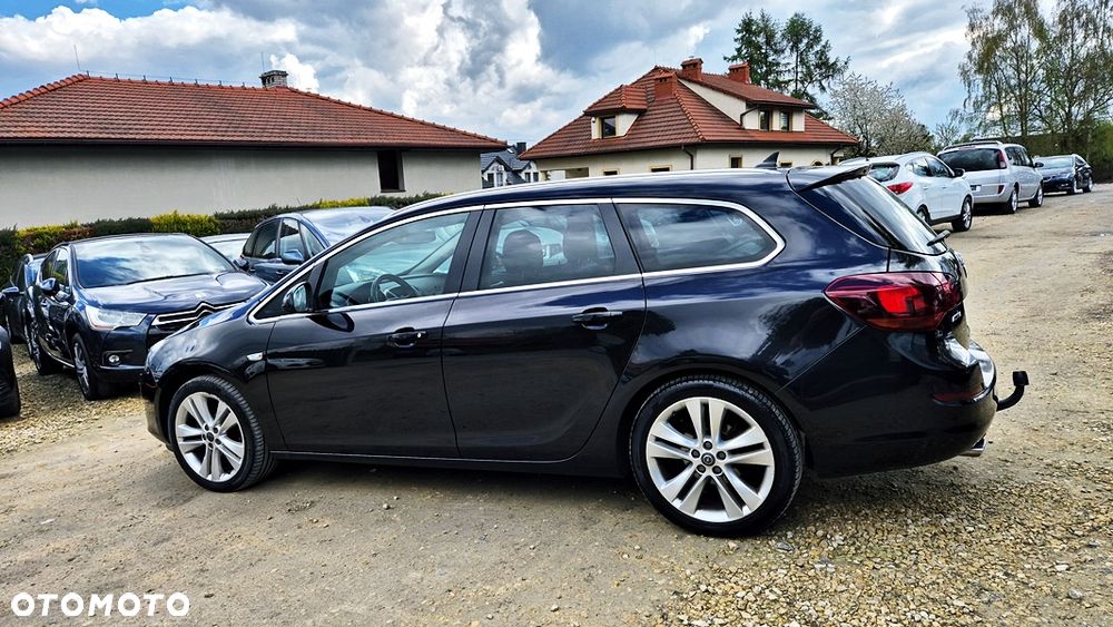 Opel Astra 1.4 Turbo Cosmo - 23