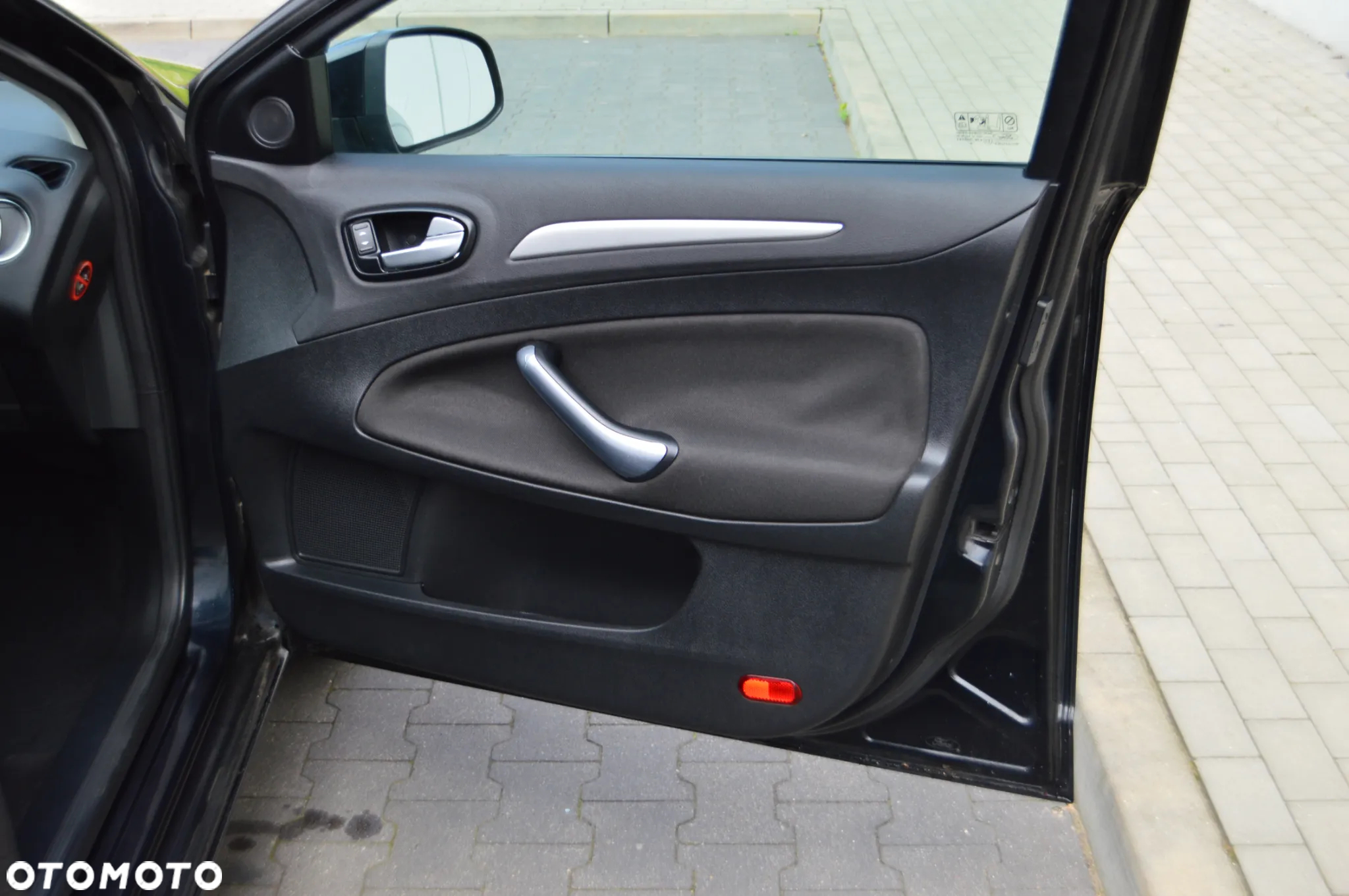 Ford Mondeo - 18