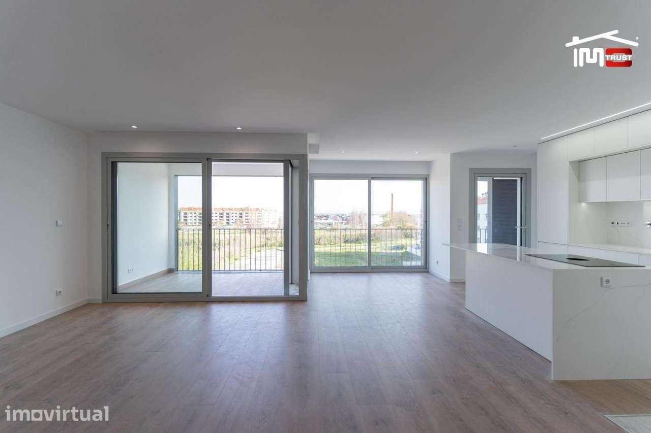 Apartamento T3 Montijo - Parqueamento, Varanda e Arrecadação - Grande imagem: 4/30
