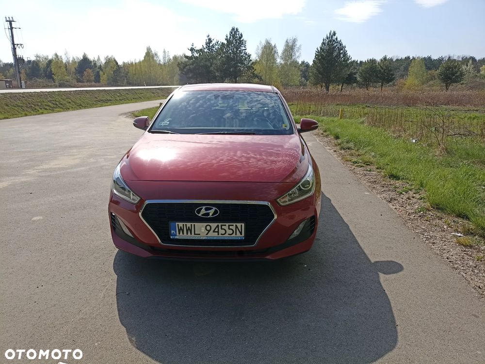 Hyundai i30 1.4 Classic + - 4