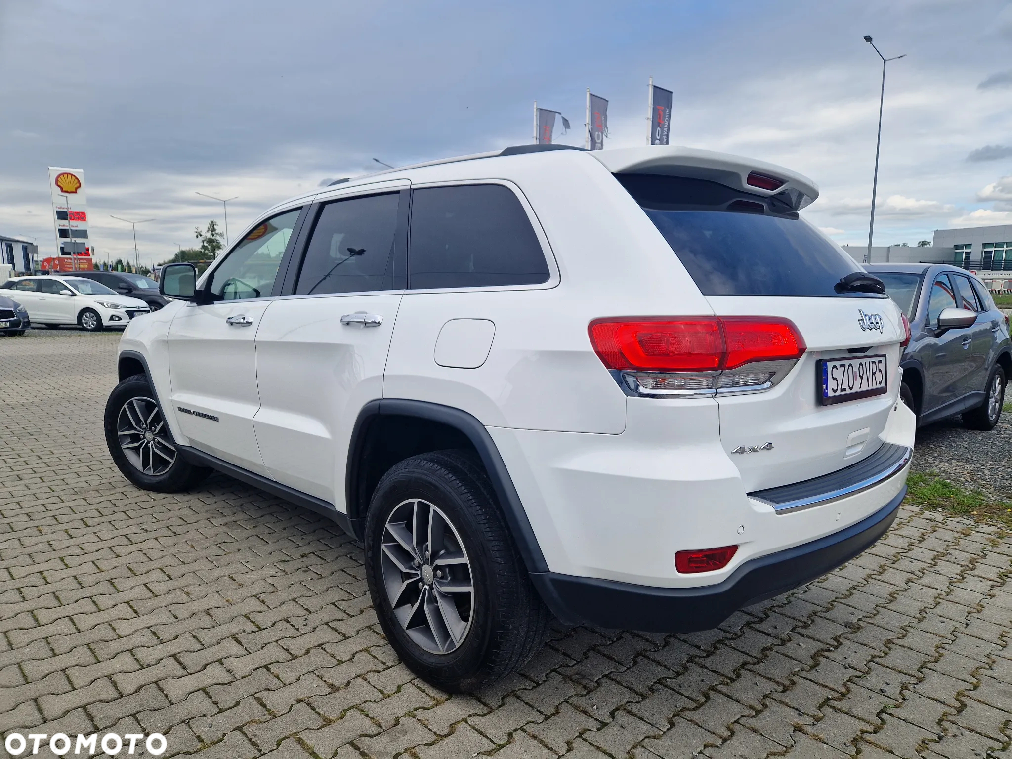 Jeep Grand Cherokee - 5