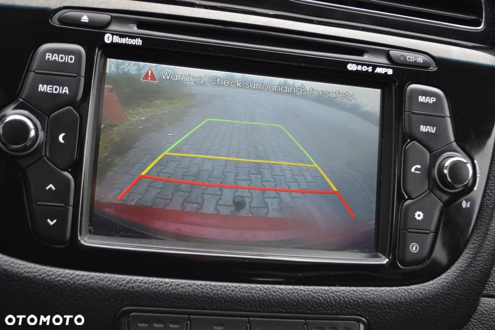 Kia Ceed 1.6 GDI L DCT - 28