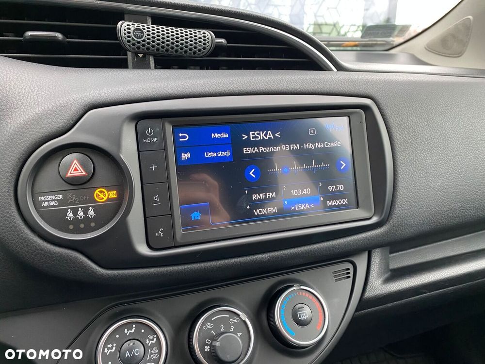 Toyota Yaris 1.5 Premium - 16