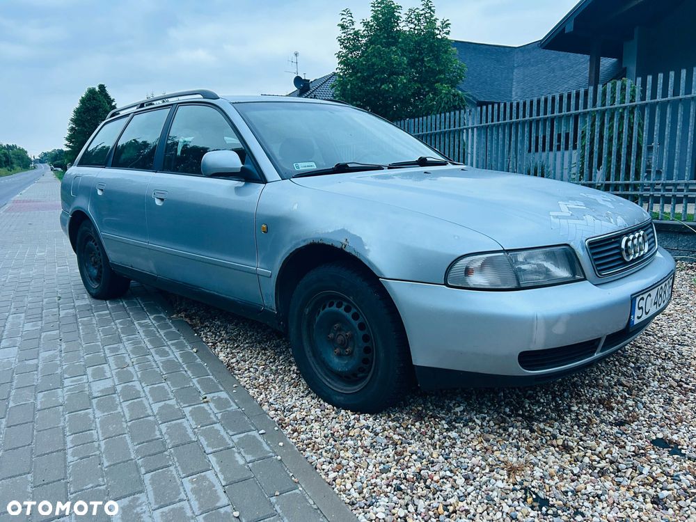 Audi A4 Avant - 1