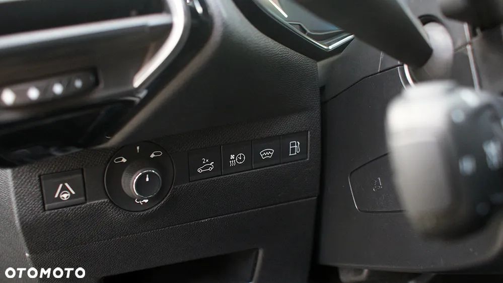 DS Automobiles DS 7 Crossback - 23