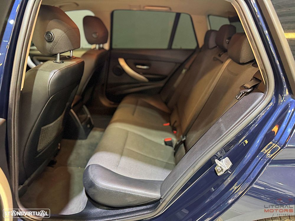 BMW 320 d Pack M Auto - 17