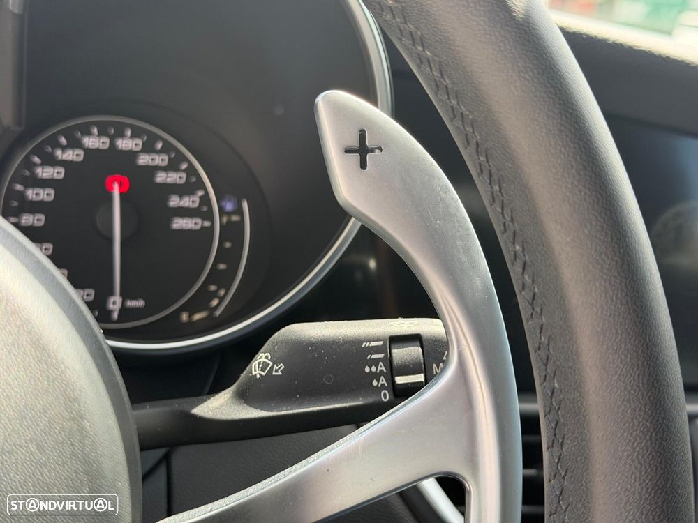 Alfa Romeo Giulia 2.2 D Super AT8 - 18