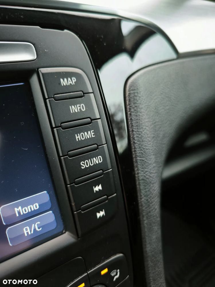 Ford Galaxy 2.0 TDCi Titanium - 13