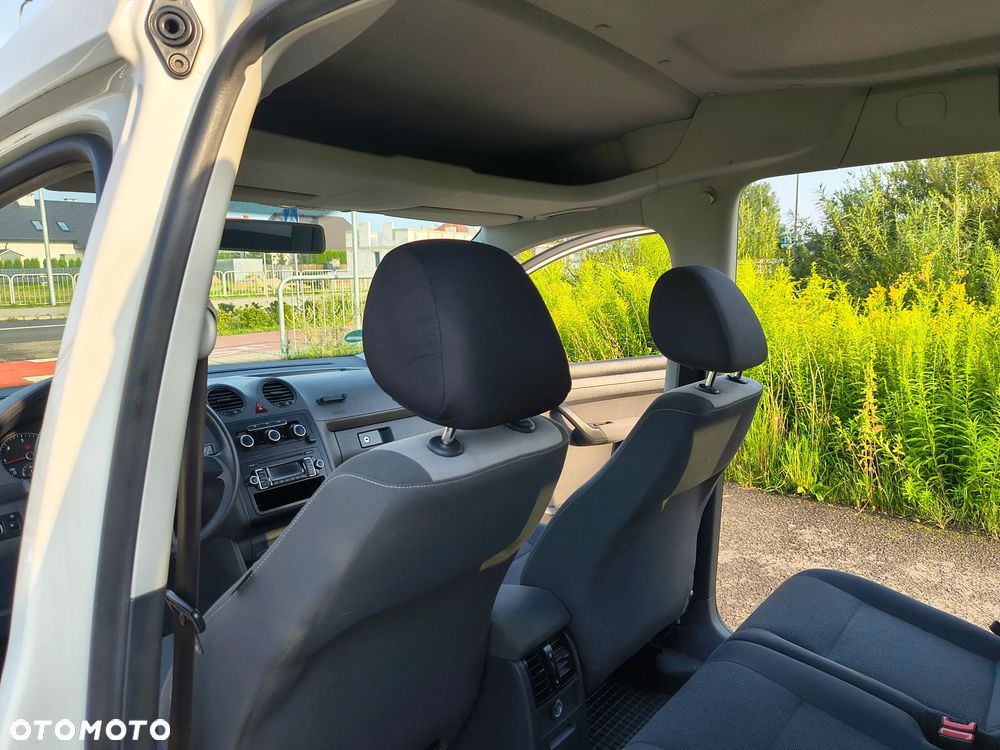 Volkswagen Caddy Comfortline 4Motion - 28