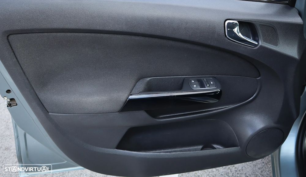 Opel Corsa 1.2 Cosmo 111 Easytronic - 15