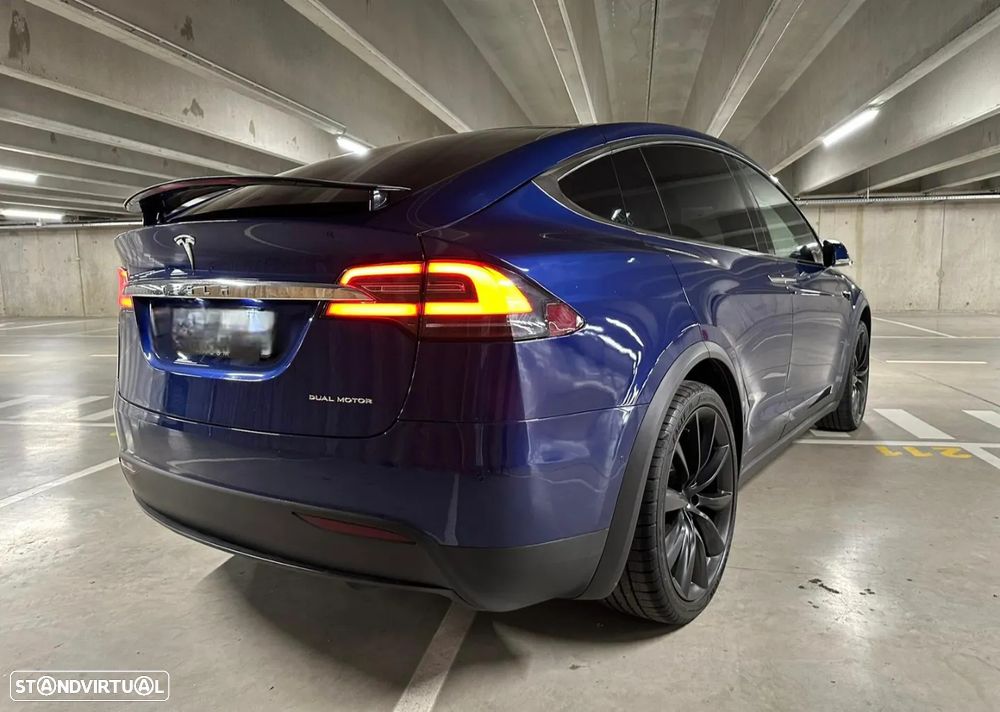 Tesla Model X 100 kWh Long Range AWD - 17
