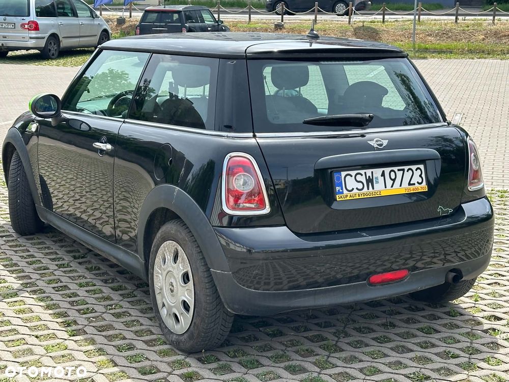 MINI ONE - 10