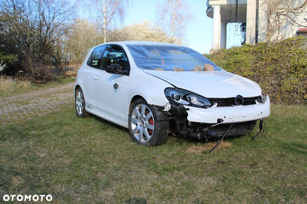 Volkswagen Golf 2.0 GTI Edition 35 - 2
