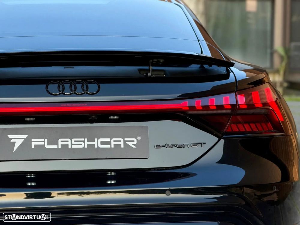Audi e-tron GT quattro - 51