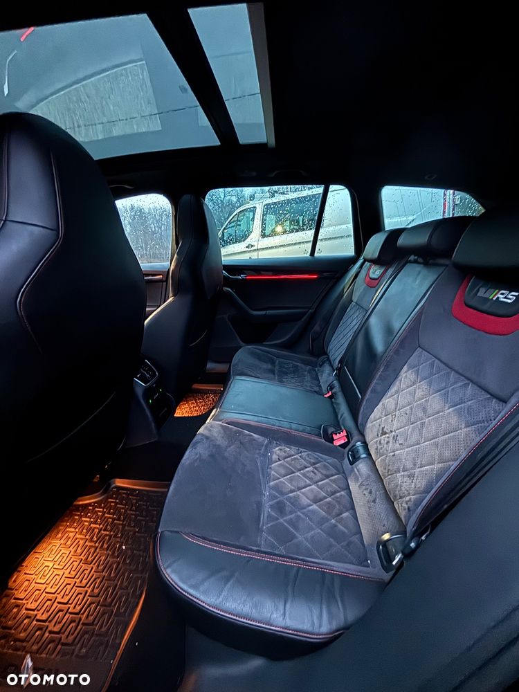 Skoda Octavia 2.0 TSI RS - 10