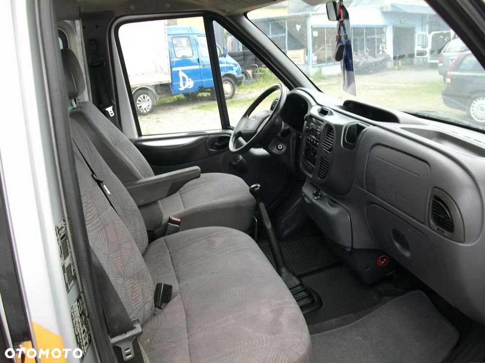 Ford Transit - 3