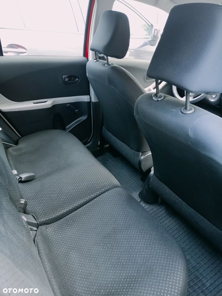 Toyota Yaris 1.33 2010 - 9