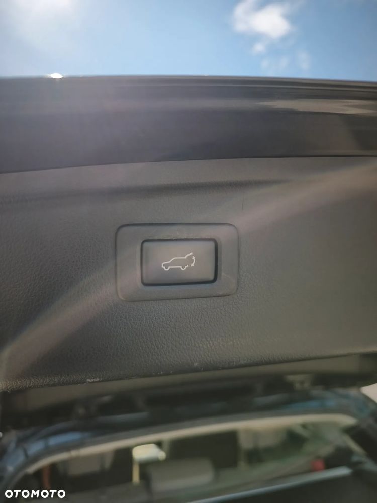 Subaru Legacy - 9
