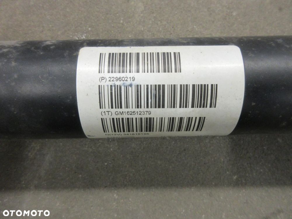 WAŁ NAPĘDOWY OPEL INSIGNIA 22960219 - 5