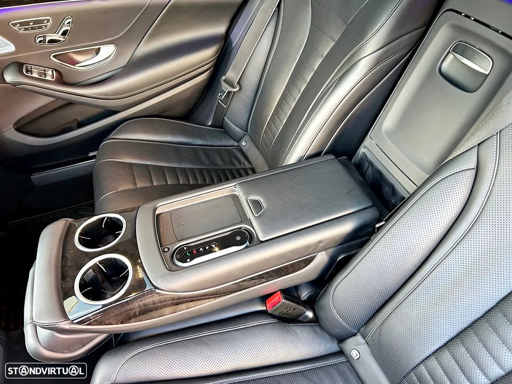 Mercedes-Benz S 560 4Matic 9G-TRONIC - 49
