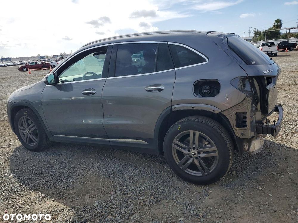 Mercedes-Benz GLA 250 4Matic 8G-DCT Edition AMG Line - 3