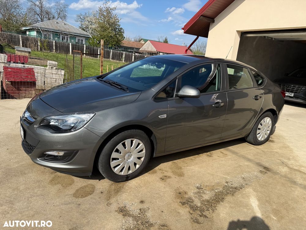 Opel Astra 1.4 Turbo ECOTEC Enjoy - 11
