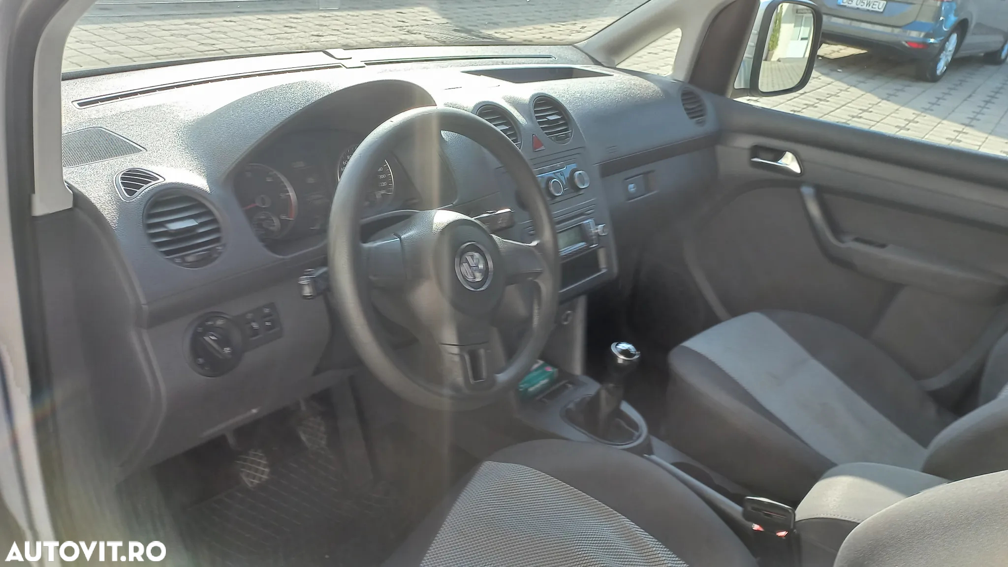 Volkswagen Caddy - 6