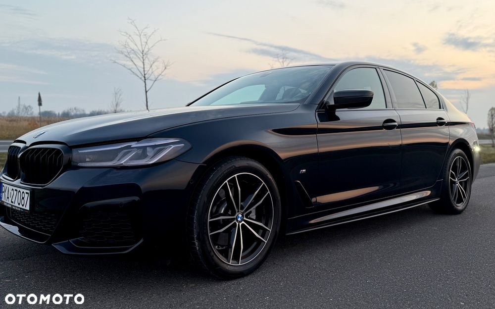 BMW Seria 5 520d xDrive M Sport sport - 2