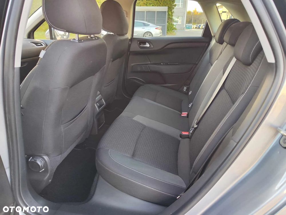 Citroën C4 PureTech 130 Stop & Start EAT6 Shine - 27