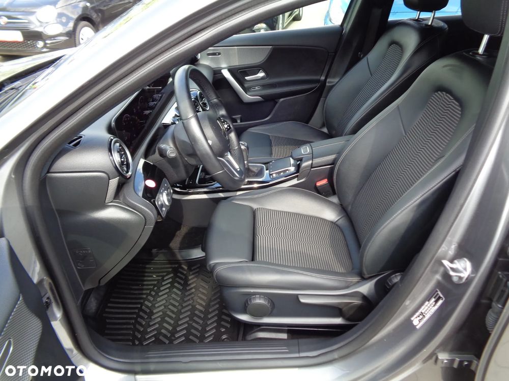 Mercedes-Benz Klasa A 200 Progressive - 10