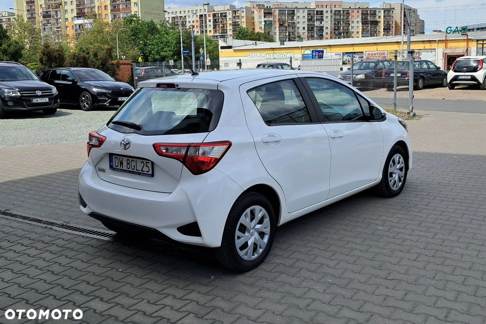 Toyota Yaris 1.5 Premium CVT - 5