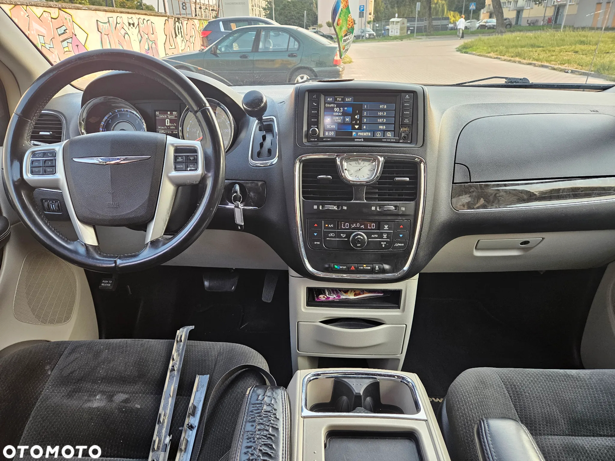 Chrysler Town & Country 3.6 Touring - 10