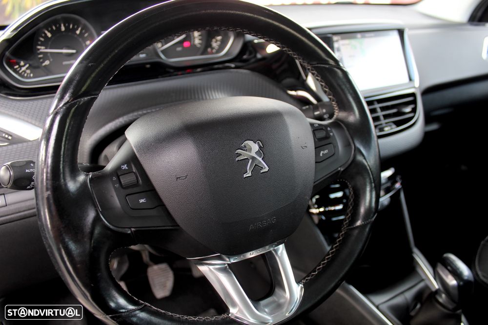 Peugeot 208 1.6 BlueHDi Allure - 15
