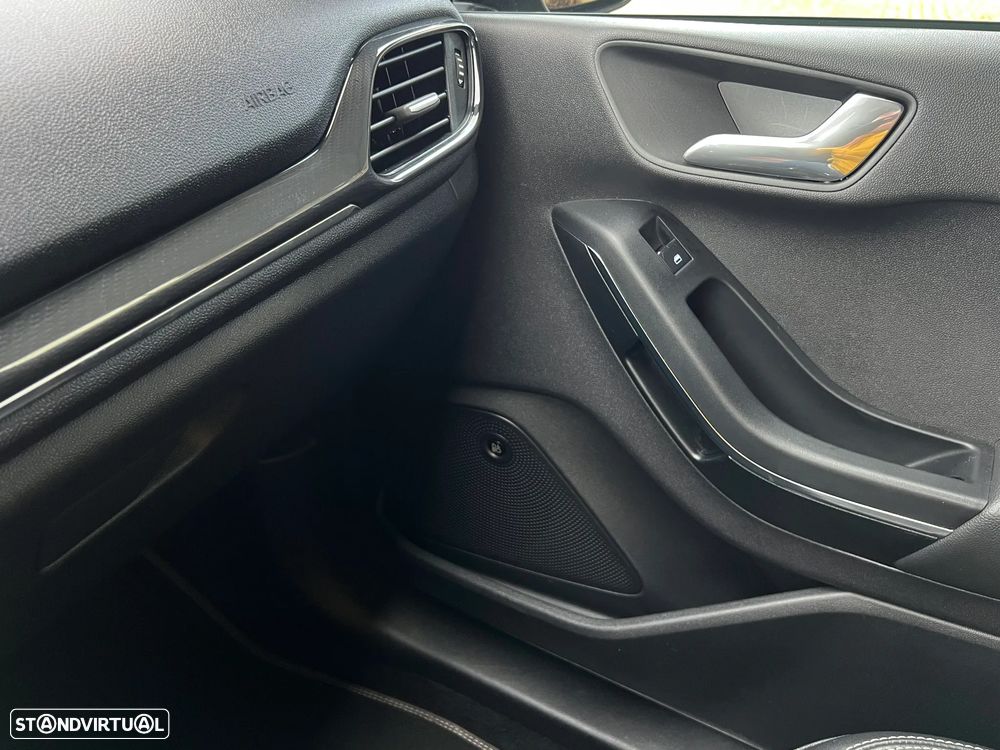 Ford Fiesta 1.0 EcoBoost Active X - 17