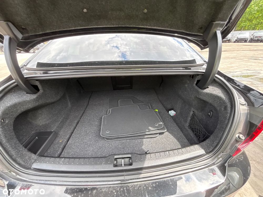 Volvo S60 T6 AWD Geartronic RDesign - 14