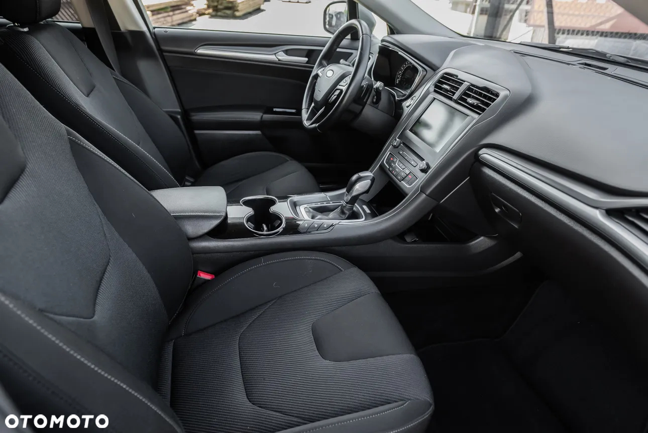 Ford Mondeo - 33