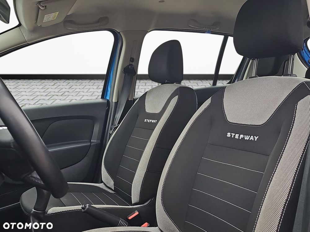 Dacia Sandero 0.9 TCe Laureate S&S - 13