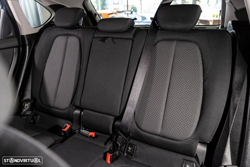 BMW 225xe Active Tourer Advantage - 22