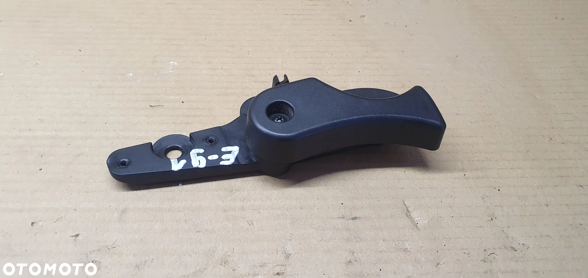 Klamka raczka dźwignia otwierania maski BMW 3 E90 9150273 7058117 - 3