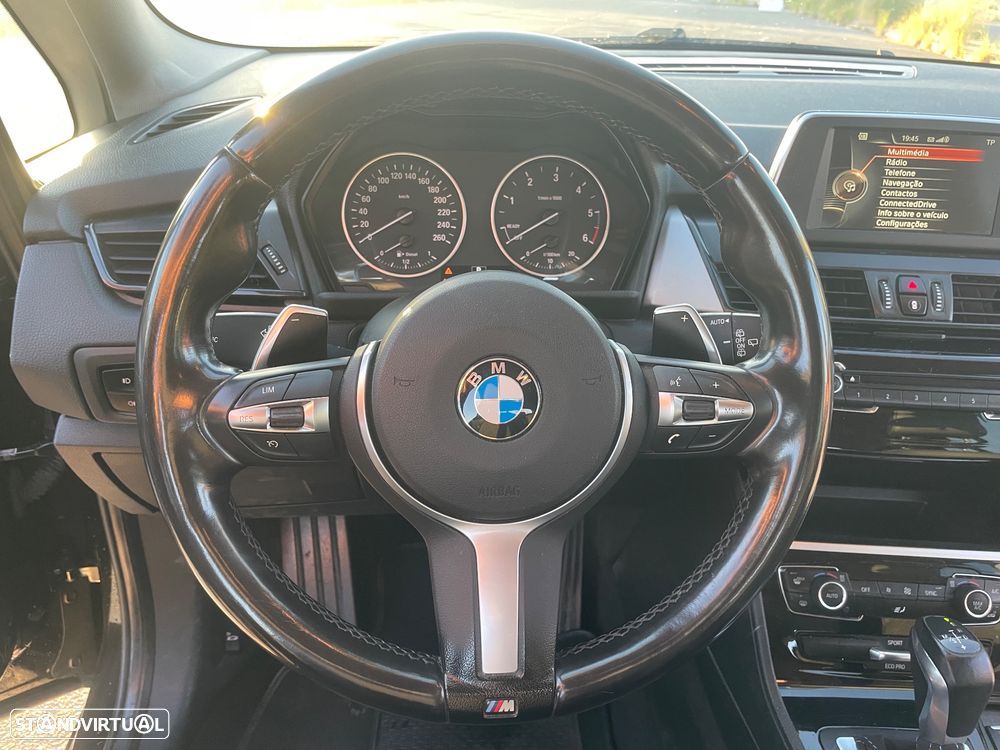 BMW 218 - 13