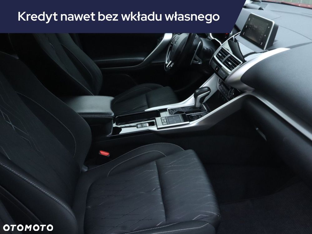 Mitsubishi Eclipse Cross - 11