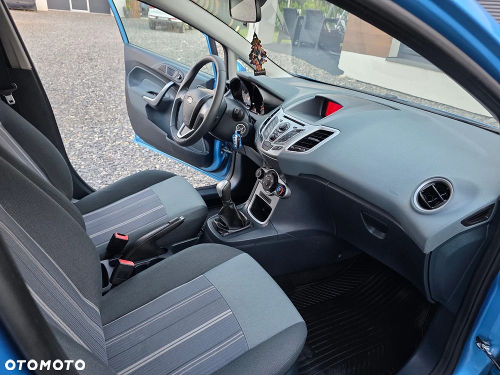 Ford Fiesta 1.25 Trend - 27