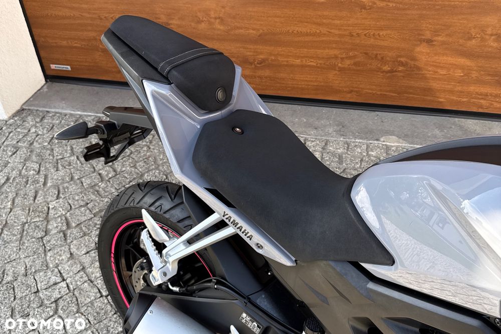Yamaha MT - 8