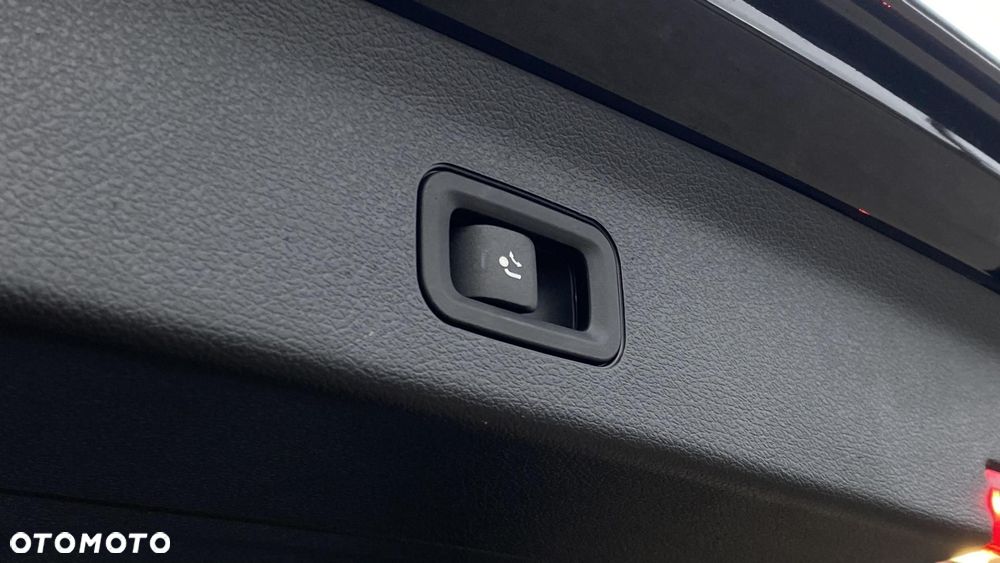 Mercedes-Benz GLS - 21