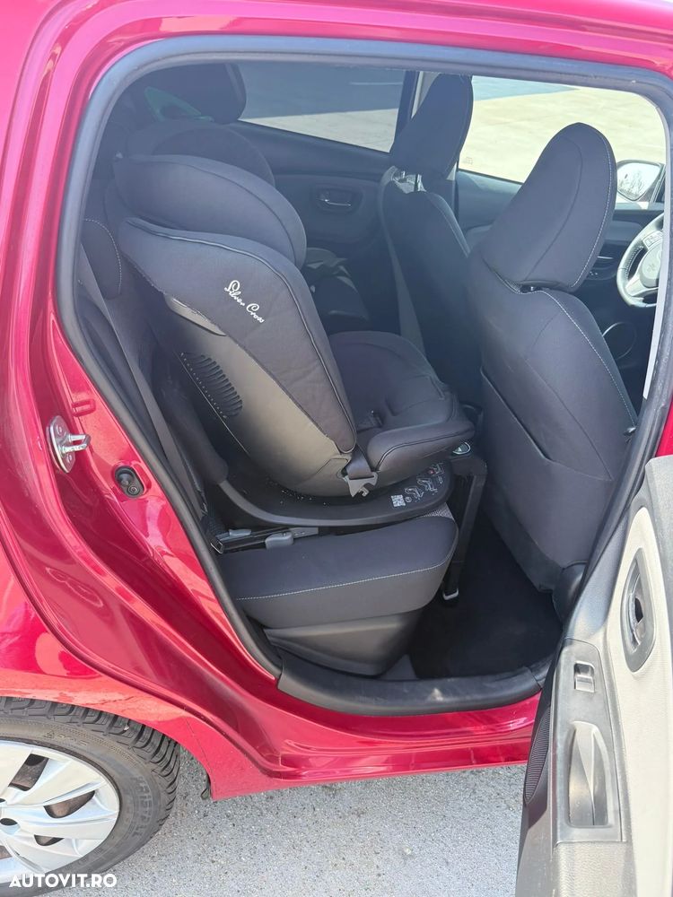 Toyota Yaris 1.5 VVT-i HSD Sol - 8