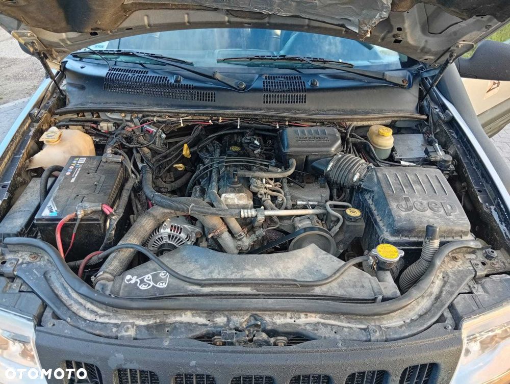 Jeep Grand Cherokee - 8