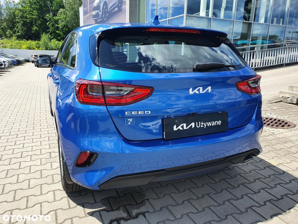 Kia Ceed 1.5 T-GDI M - 22