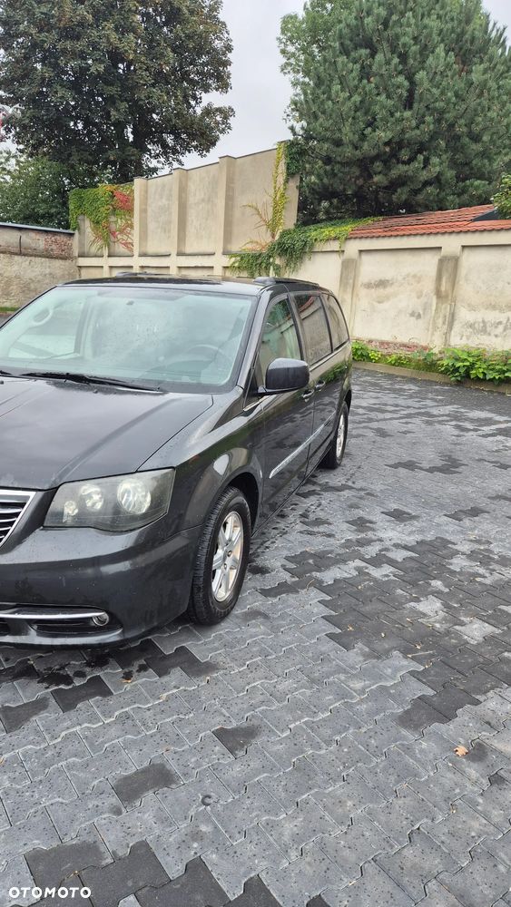 Chrysler Town & Country 3.6 Touring - 2