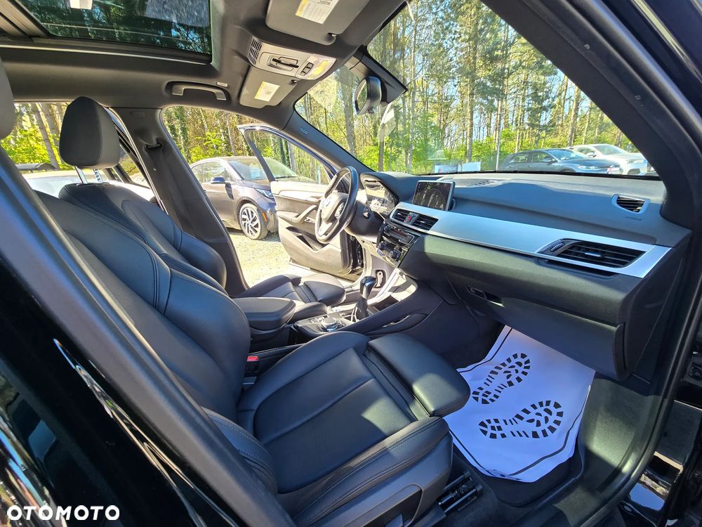 BMW X1 xDrive25i xLine - 19